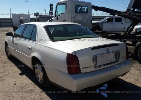 2002 Cadillac Deville z USA, uszkodzony, nr VIN 1G6KD54Y02U195770